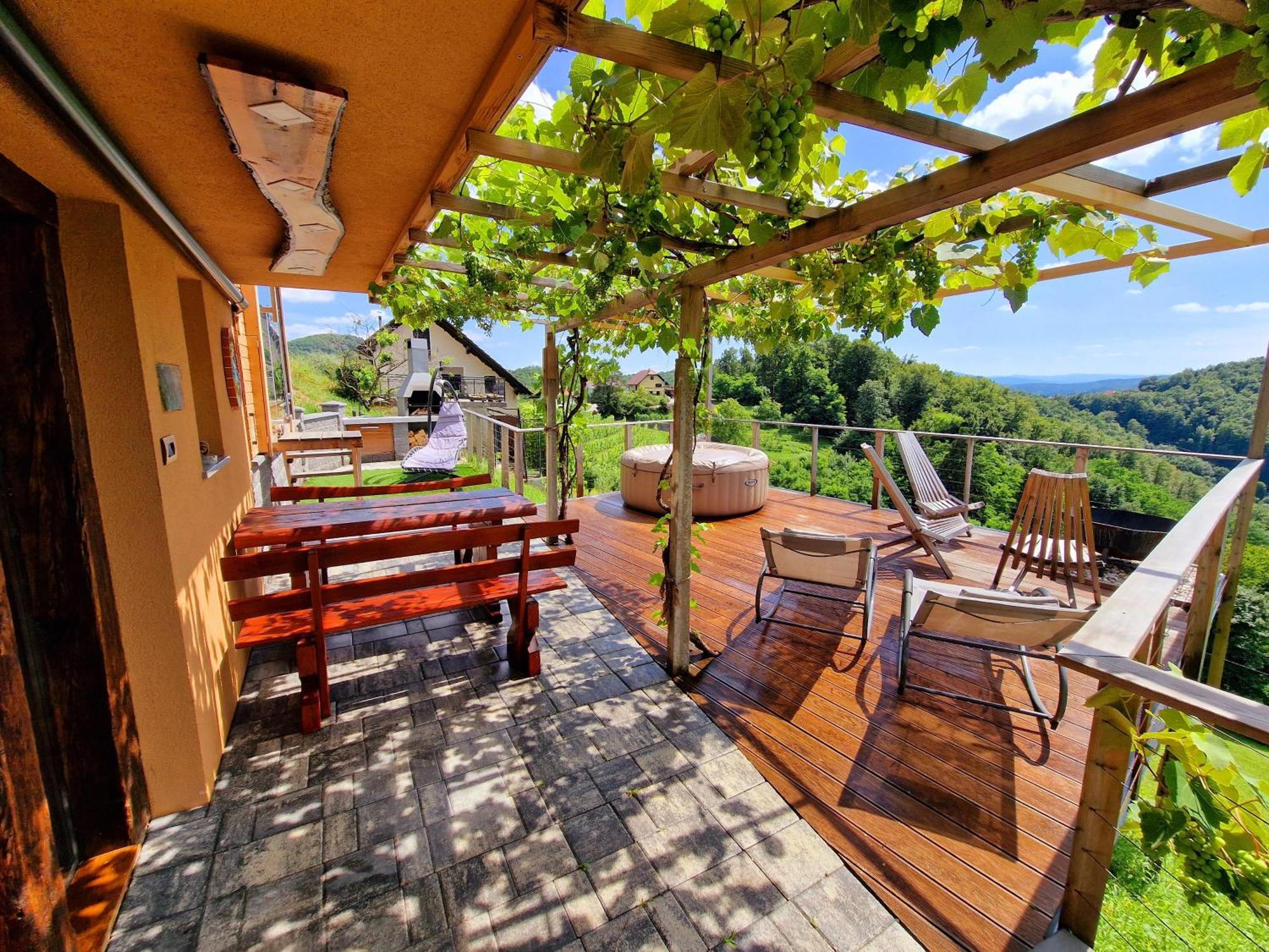 Vineyard Cottage Soncni Gric Trebnje ภายนอก รูปภาพ