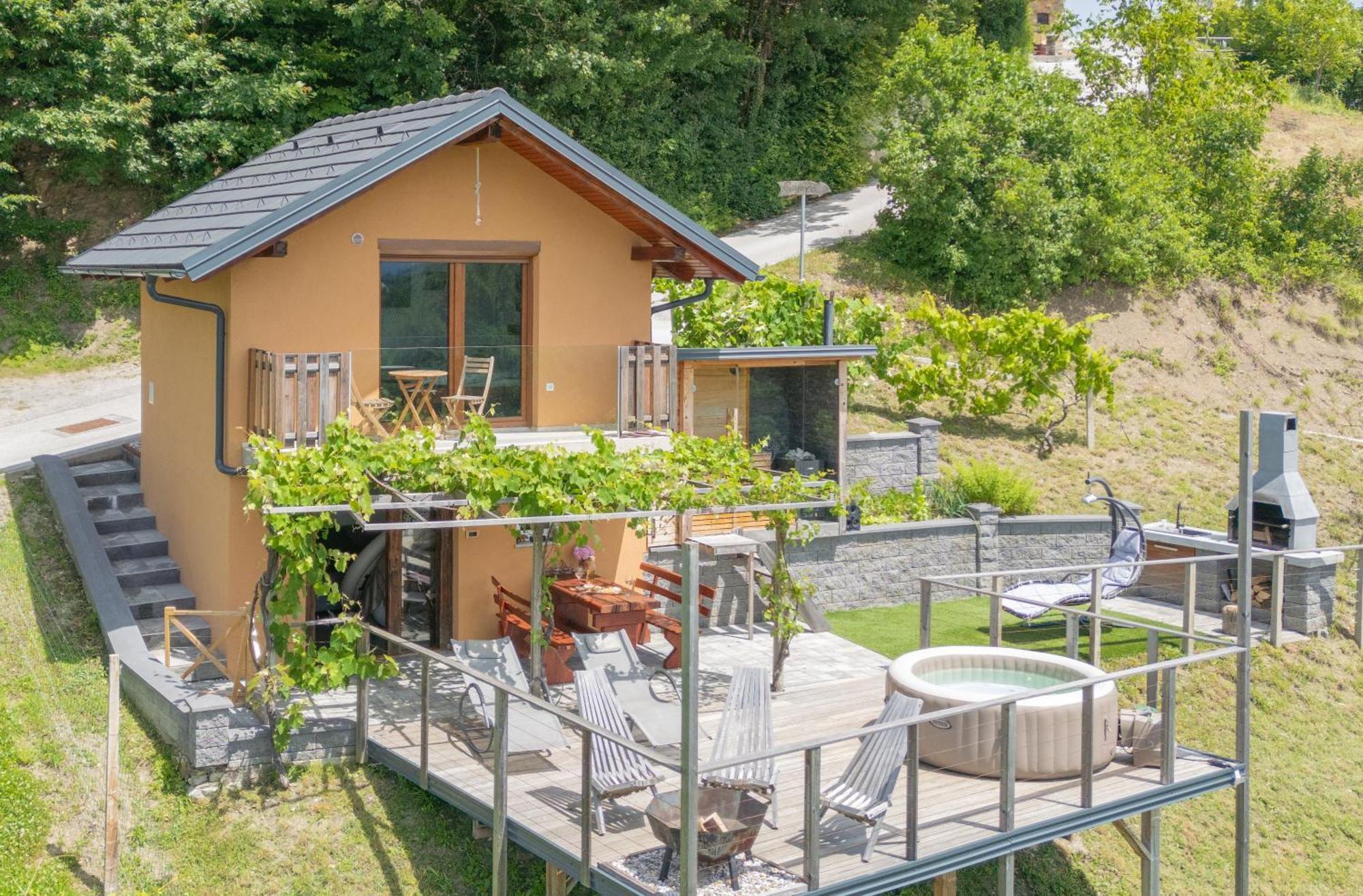 Vineyard Cottage Soncni Gric Trebnje ภายนอก รูปภาพ